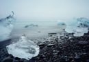Artico, bolle di metano sotto il permafrost. “I ghiacci si sciolgono e liberano gas”